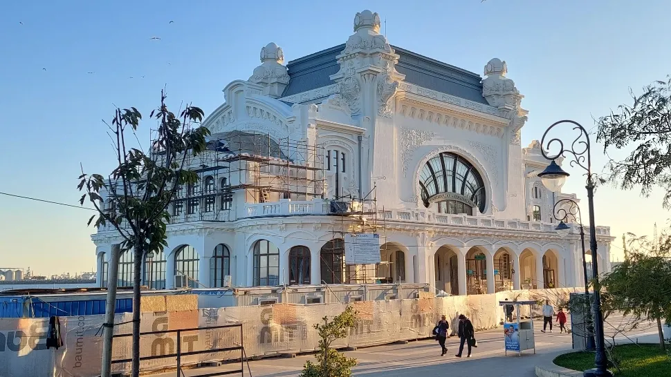 Acvariul de pe faleza Cazinoului, transferat primăriei; clădirea va deveni centru cultural