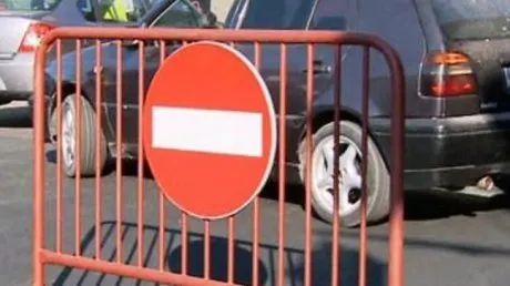 Trafic restricționat pe strada Nicolae Iorga din cauza unei avarii RAJA