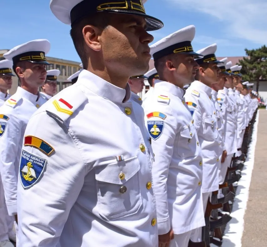 Zeci de elevi din județul Iași, cadeți în Forțele Navale