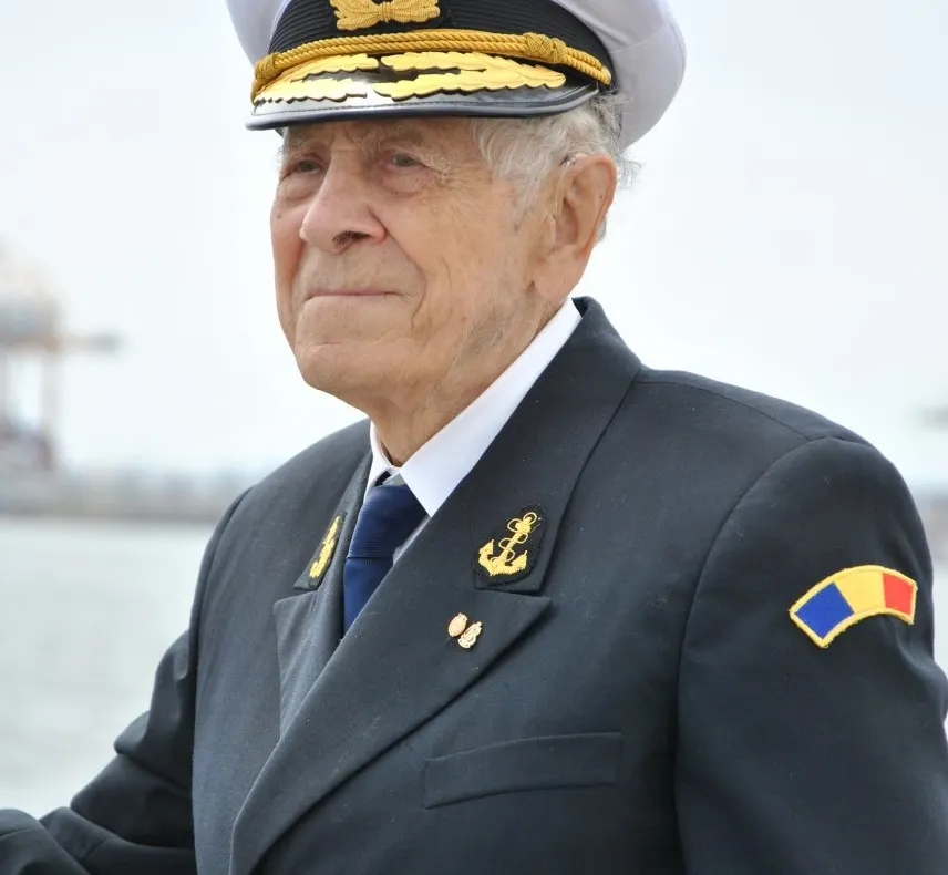 Cel mai longeviv marinar militar în viață a împlinit 100 de ani!!!