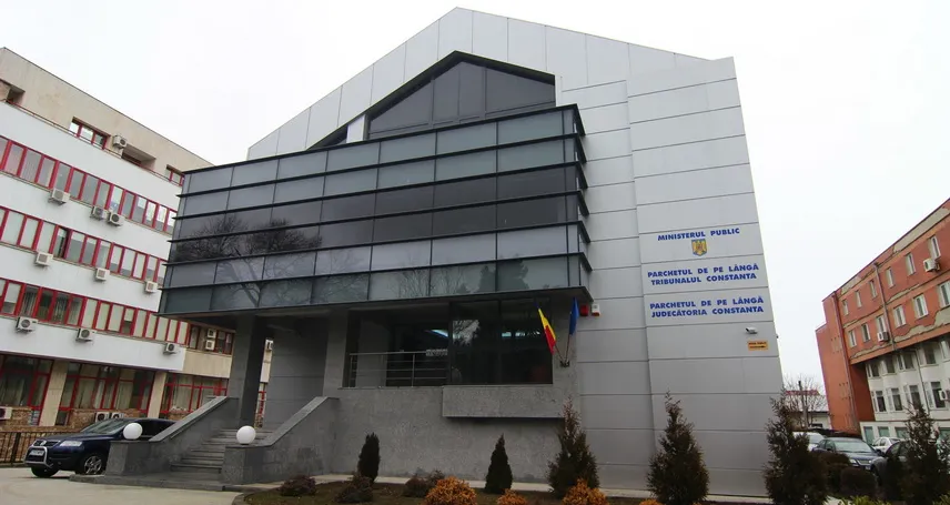 Parchetul de pe lângă Judecătoria Constanţa îşi suspendă, de luni, activitatea