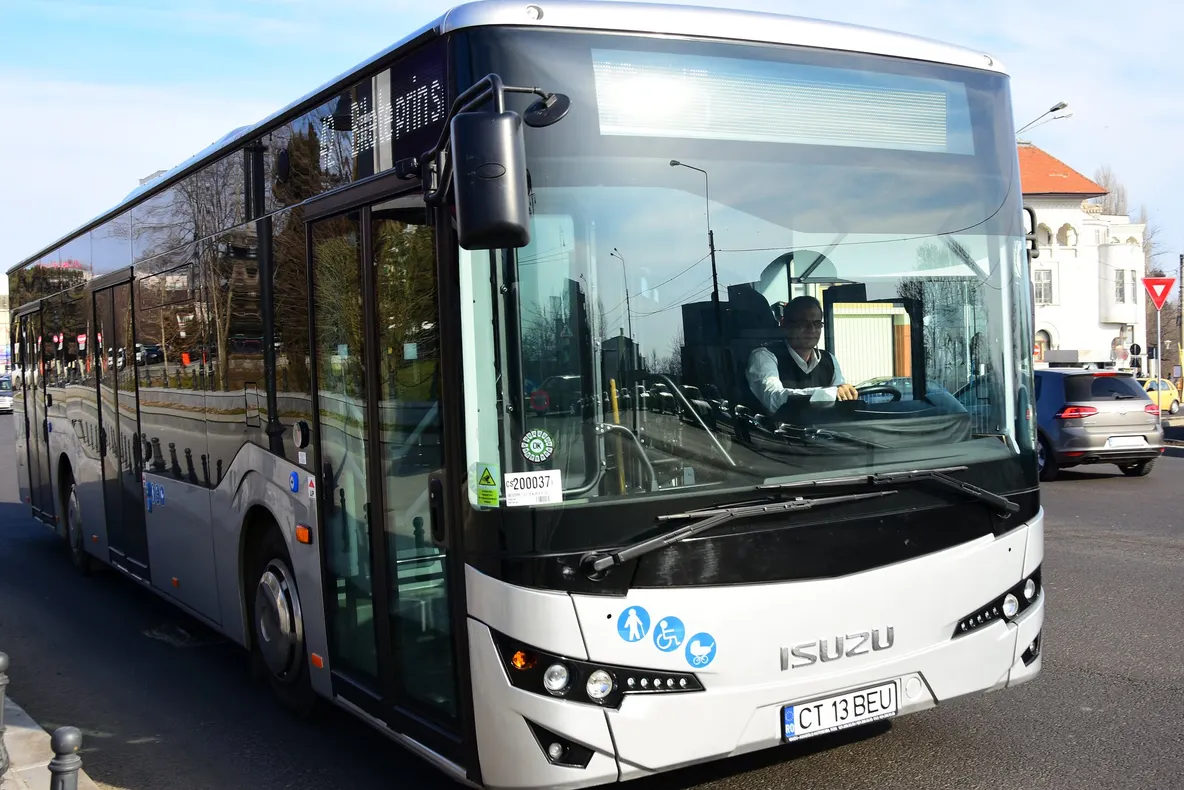 Black Sea Air Show. Transport gratuit cu autobuzele RATC la Aeroportul Internațional Mihail Kogălniceanu