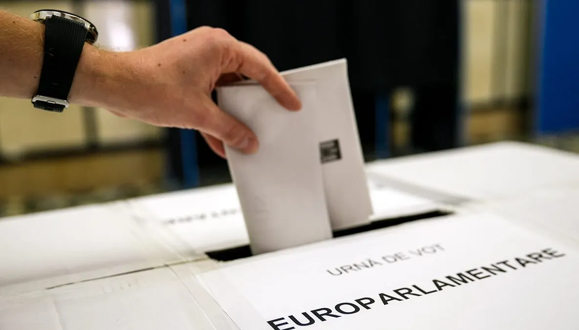 Membrii birourilor electorale își pot ridica indemnizațiile