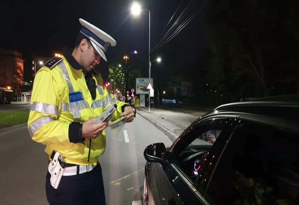 Pericol în trafic! Șoferi drogați sau beți la volan, prinși într-o singură noapte