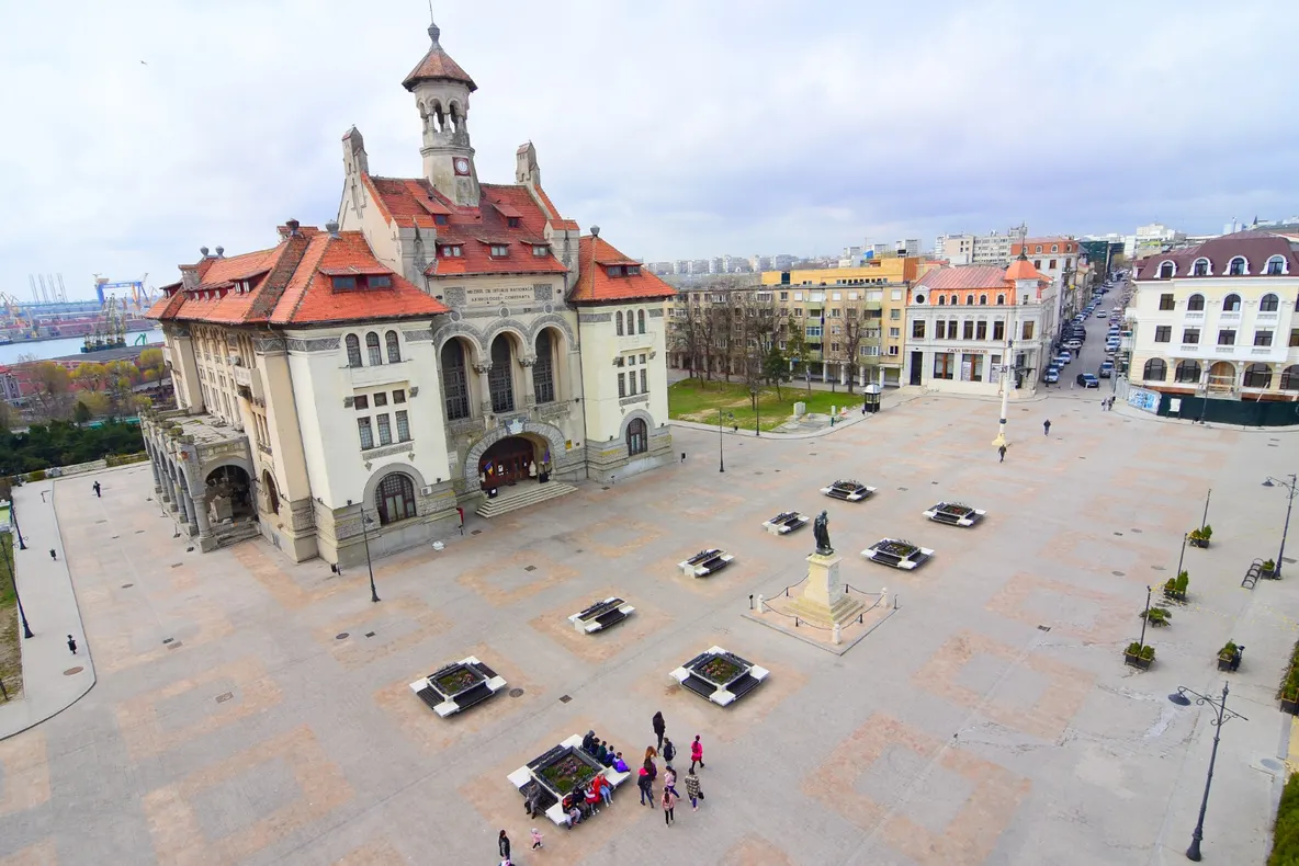 Restricții de circulație în Piața Ovidiu