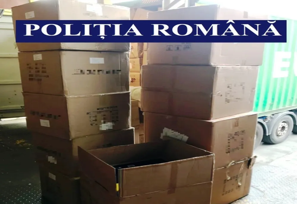  FOTO| Contrabandă cu bunuri în valoare de 73 000 lei, în Portul Constanţa Sud Agigea
