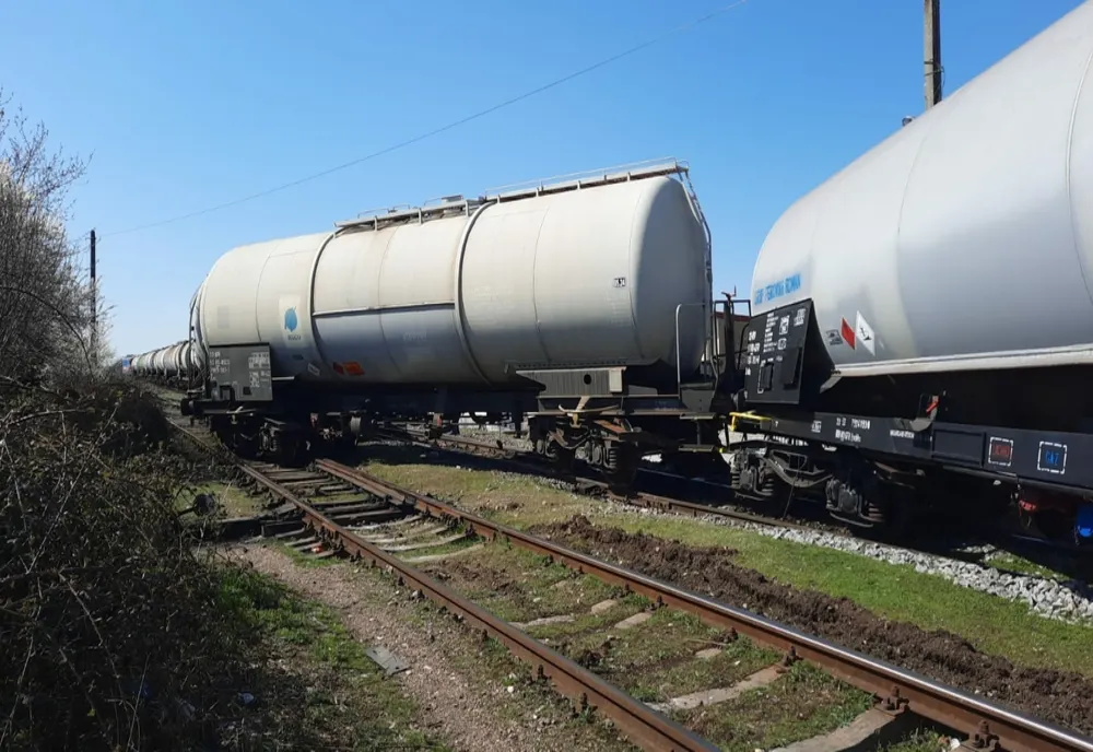 FOTO| Tren deraiat în Constanța. Intervin autoritățile