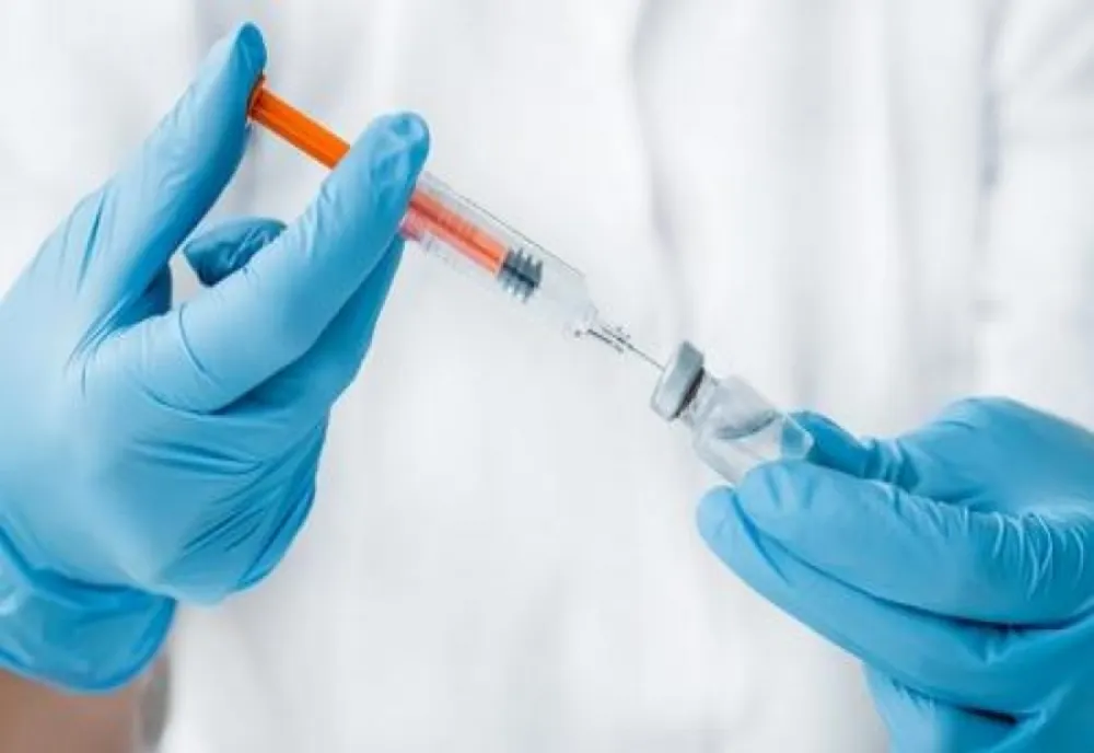 Femeile însărcinate din Regatul Unit, încurajate să se vaccineze anti Covid