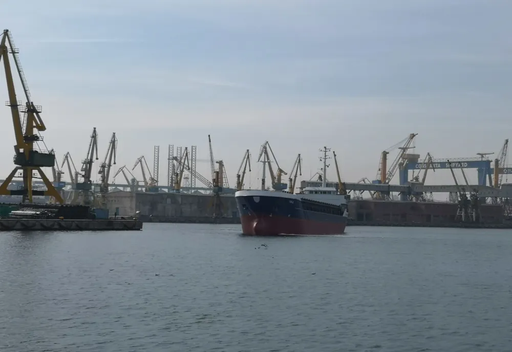 Alertă în Portul Constanța. Incendiu la bordul unei nave