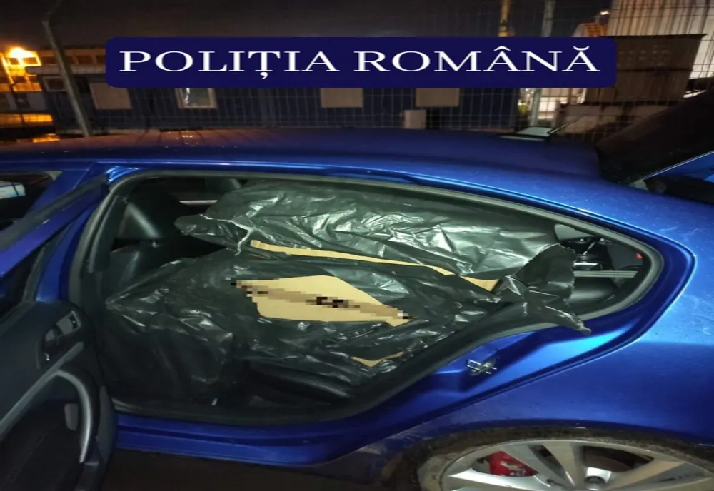 FOTO Contrabandă cu țigări în Portul Constanța. Un bărbat reținut