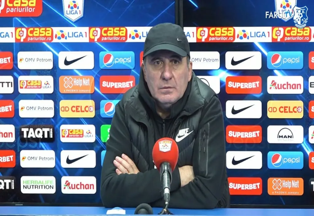 Hagi:"Cred că am făcut o primă repriză bună pe ofensiv, cu ocazii, situații discutabile, detalii care fac diferența" 