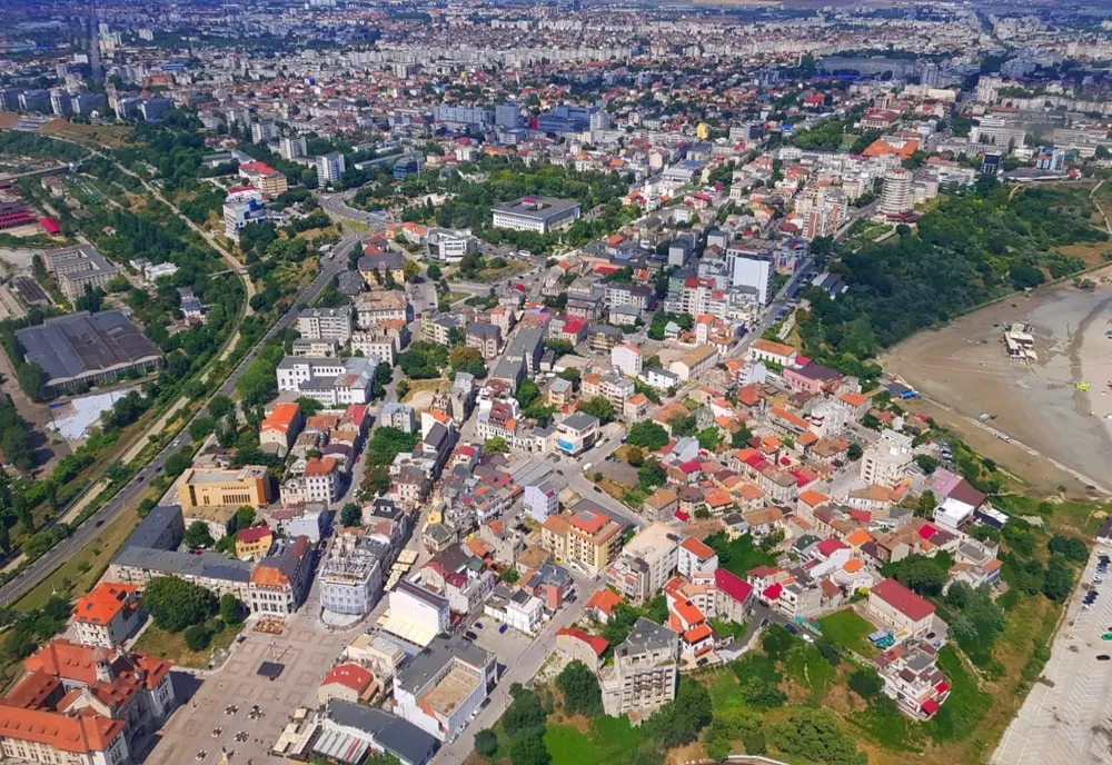 Evaluator trimis în judecată de DNA 