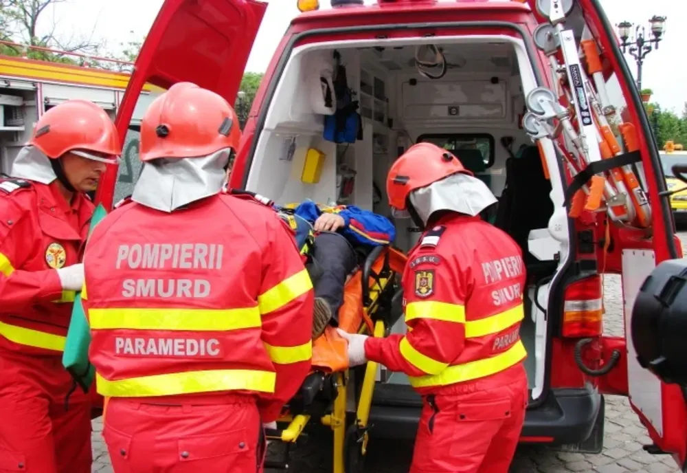 Accident grav în fața Primăriei Murfatlar