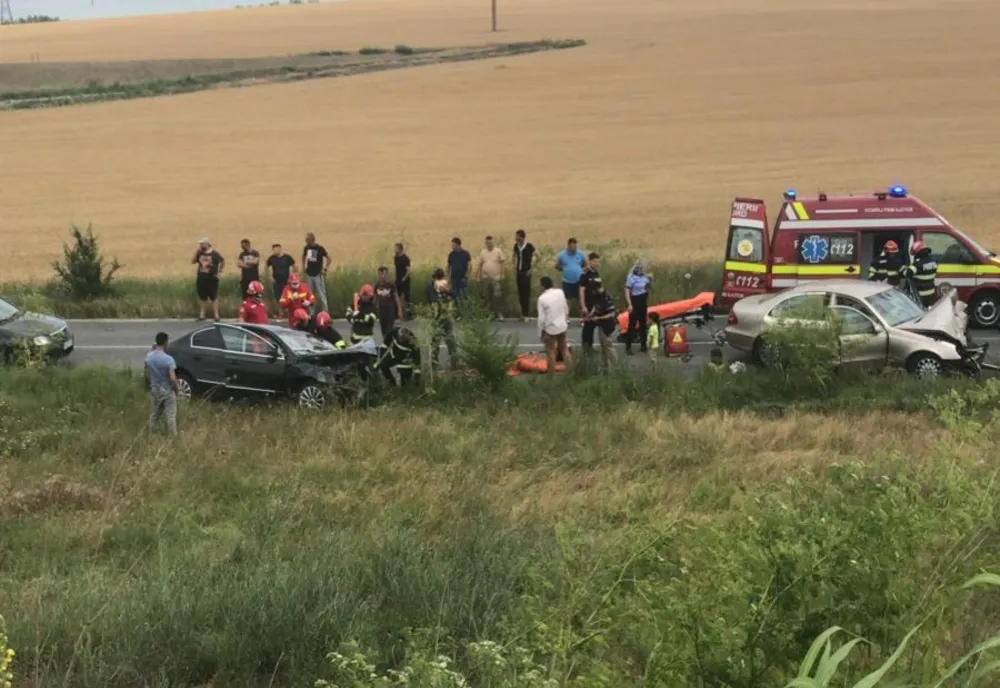VIDEO Accident teribil în Constanța. 6 victime la spital, din care două în comă