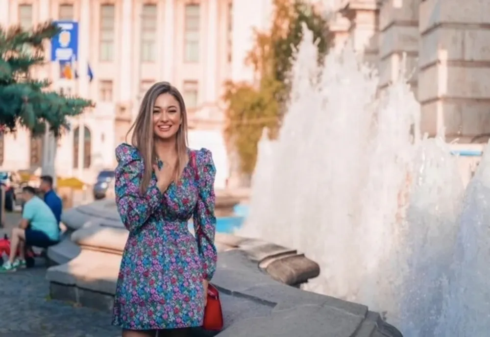Cine este Iulia Burcea, viitoarea soție a lui George Simion