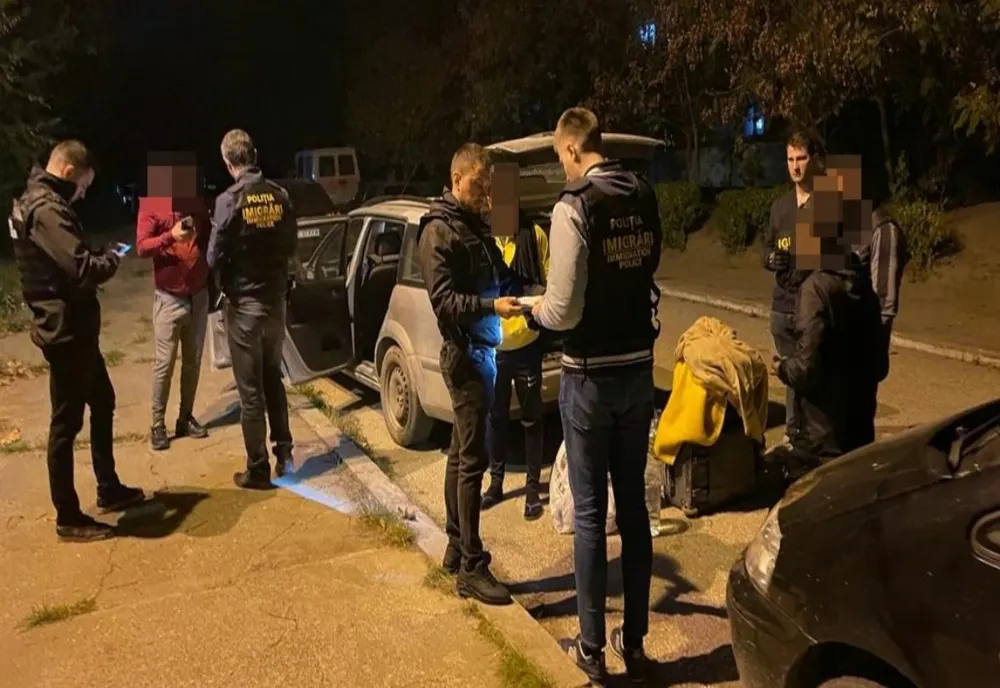 Cinci turci, obligați să se întoarcă în țara lor, pentru că lucrau fără drept de ședere în România