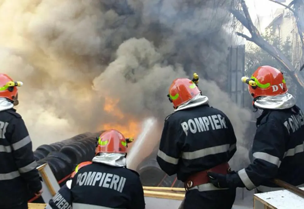 Incendiu casă în Năvodari