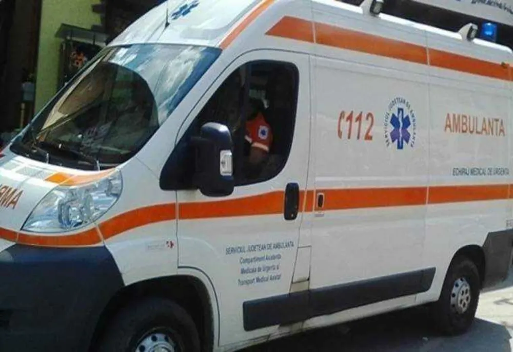 TREI PERSOANE AU FOST GRAV RĂNITE ÎNTR-UN ACCIDENT CARE A AVUT LOC ÎN CONSTANȚA