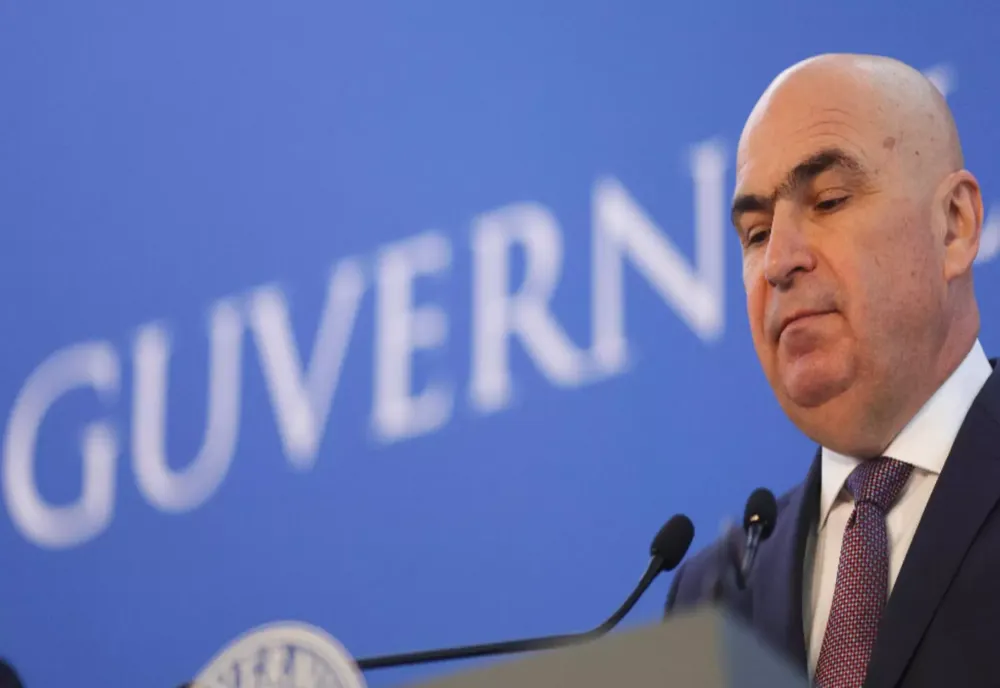 VECINII FAC MIȘTO DE ROMÂNIA: PRESA DIN BULGARIA ȘI UNGARIA RÂDE DE ECONOMIA CONDUSĂ DE NICUȘOR ȘI BOLOJAN