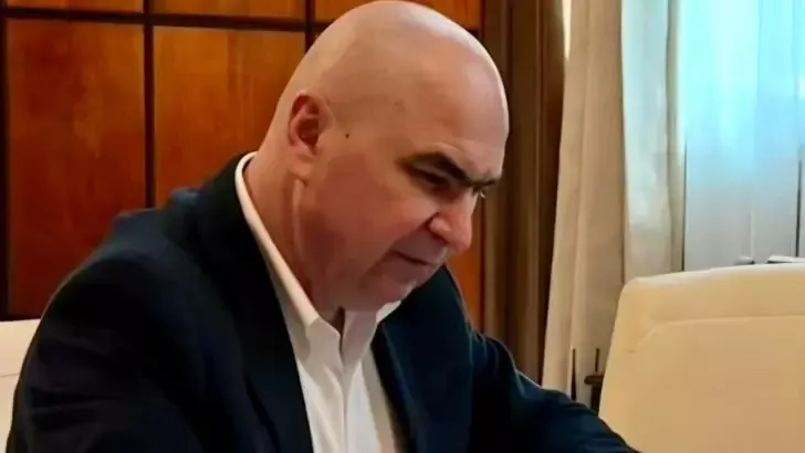 Fost președinte CSM, reacție dură după declarațiile lui Bolojan: „Cel mai cutremurător dispreț față de statul de drept exprimat de un premier după Revoluție”.