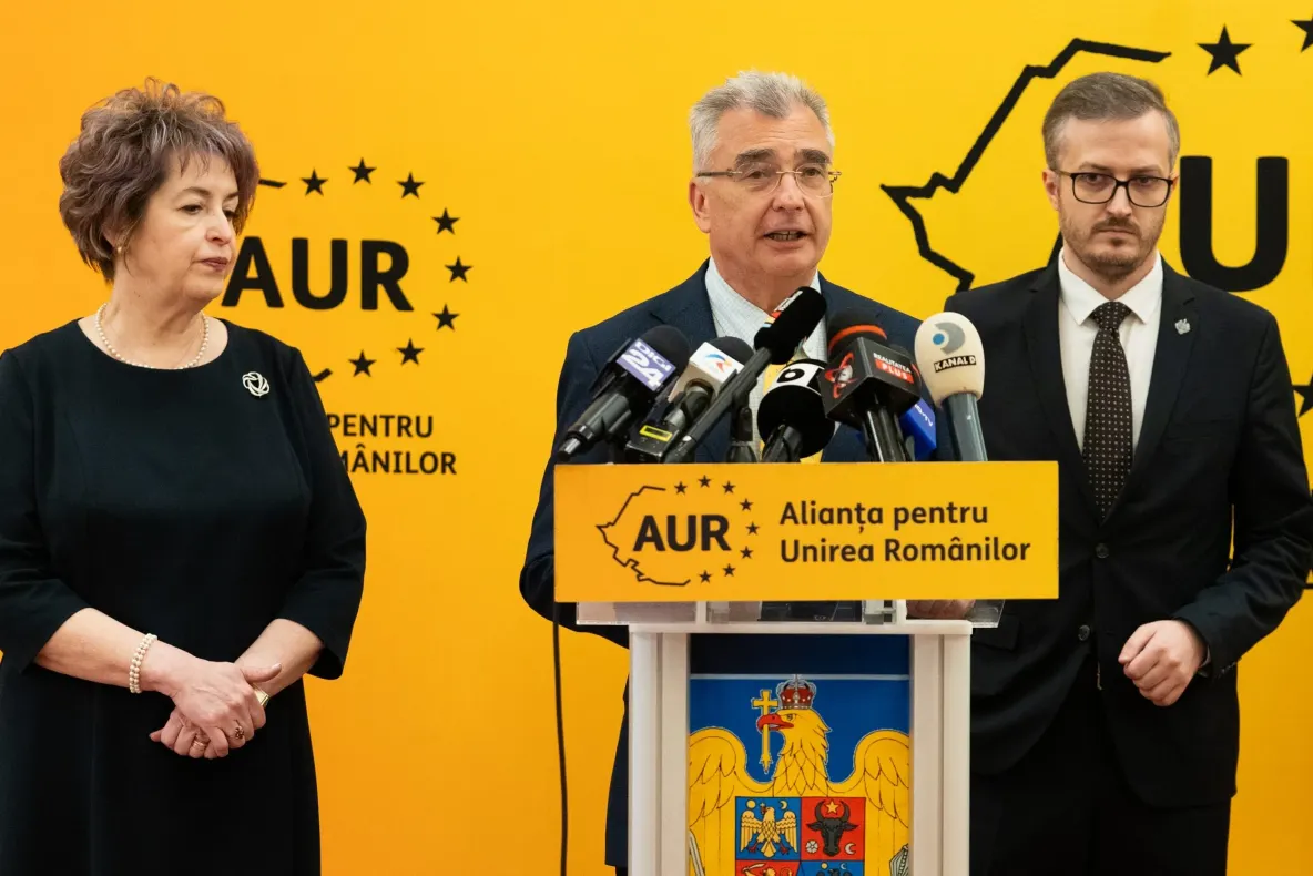 Petrișor Peiu (liderul senatorilor AUR): „Execuția bugetară indică clar esența ‘reformei’ Bolojan: stoparea investițiilor, înghețarea pensiilor și creșterea cheltuielilor cu dobânzile”