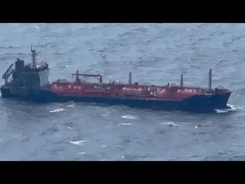 Ce au descoperit autoritățile după un nou survol al navei lovite în Marea Neagră. Accesul la bord rămâne interzis