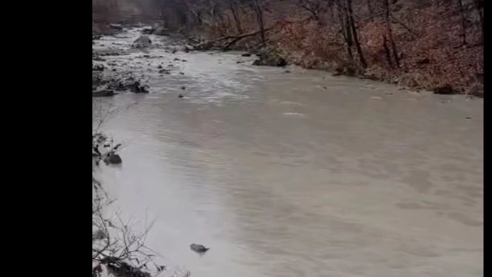 Cod galben de inundații în patru județe, până duminică dimineață. Avertismentul hidrologilor