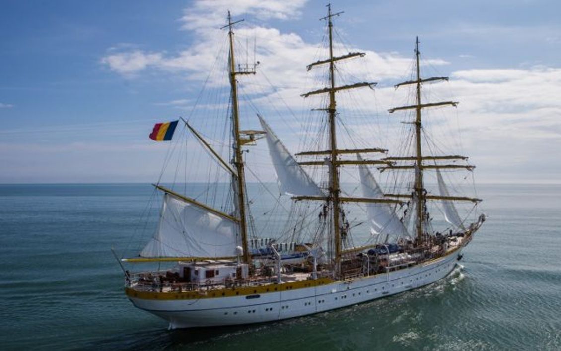 „Mircea” a părăsit Portul Constanța pentru marșul internațional de instrucție