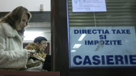 Cum se poate evita aglomerația de început de an de la ghișeele agențiilor fiscale
