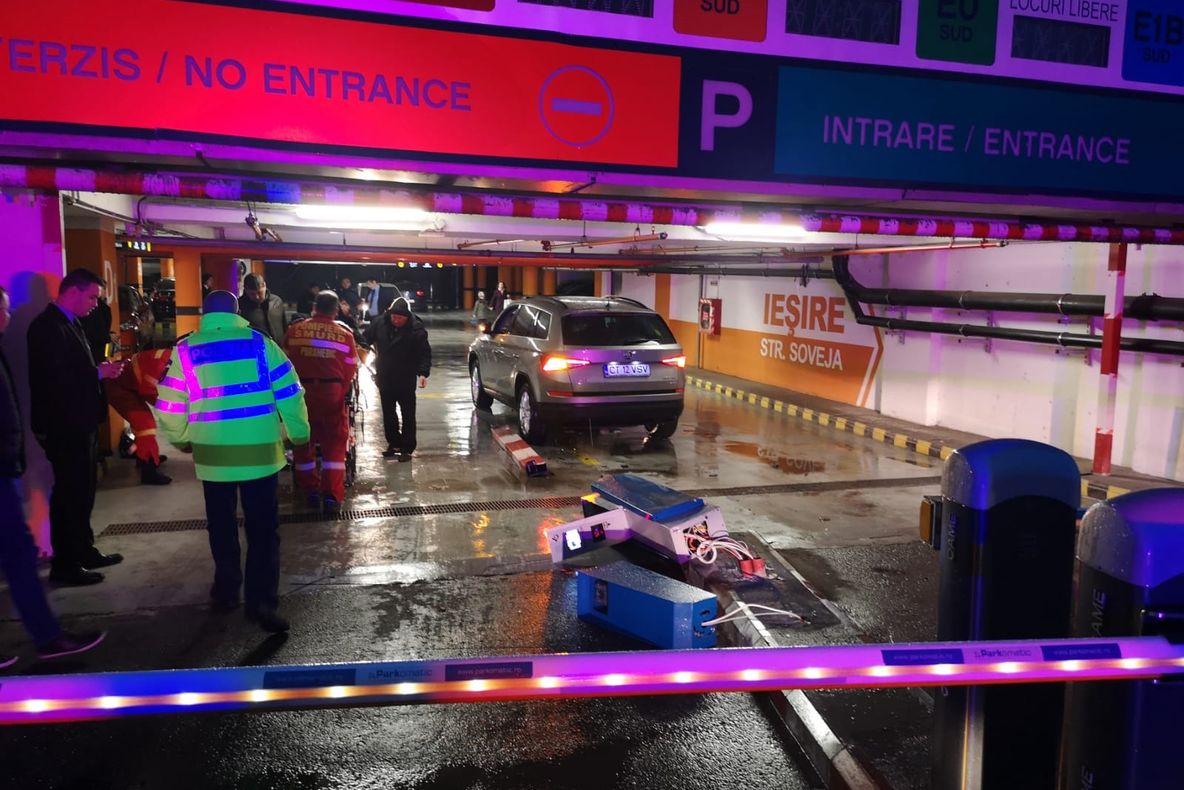 Atenție la volan! Dezastrul făcut de o șoferița