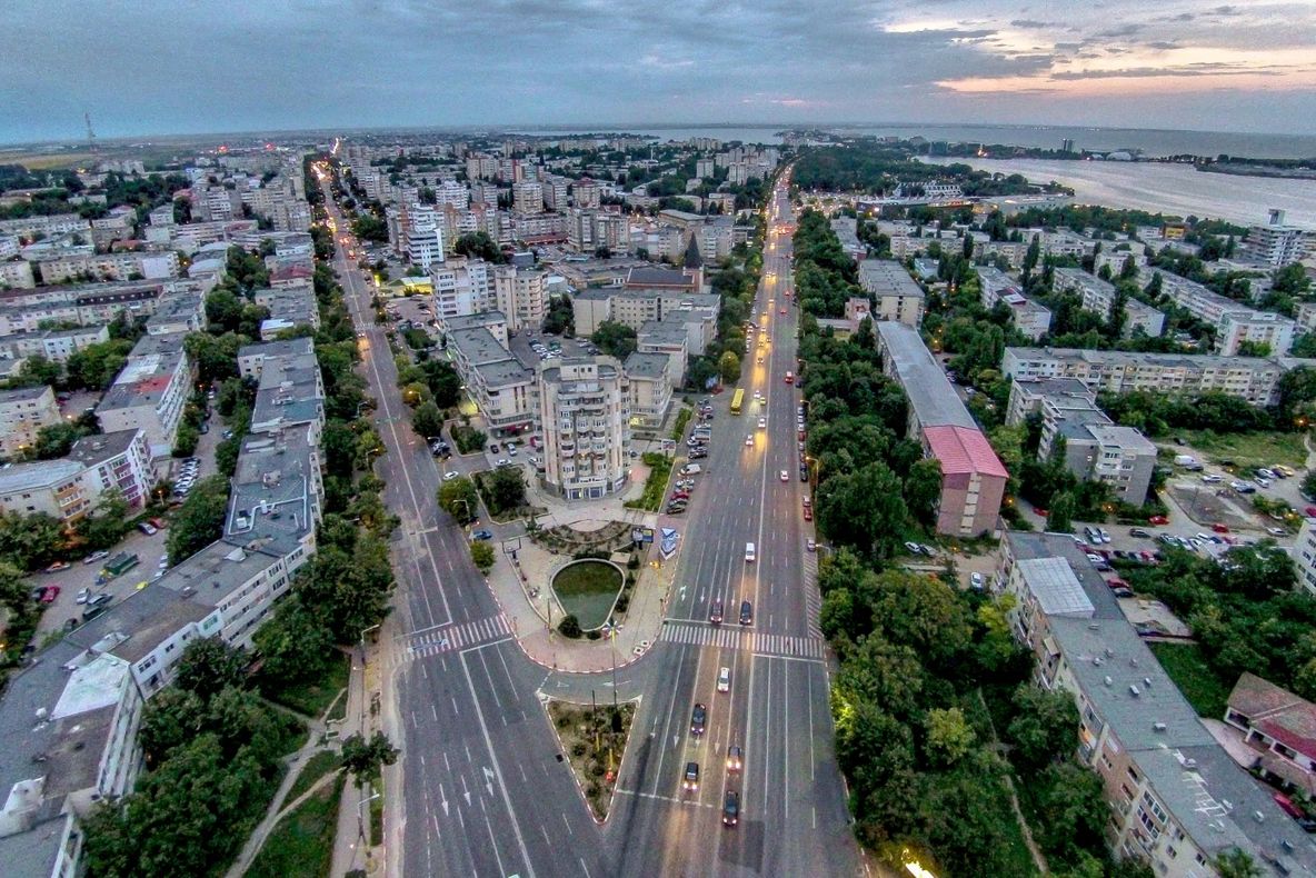 Mașinile parcate neregulamentar în municipiul Constanța vor fi ridicate. Cât vor avea de plătit șoferii