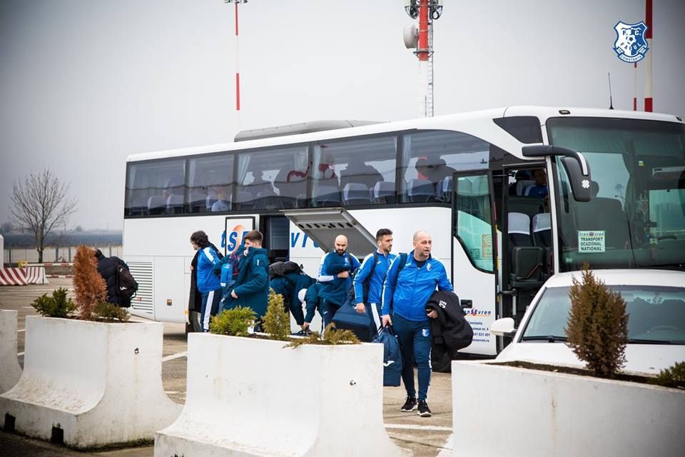 FOTO| Farul a plecat în cantonament în Antalya cu un lot de 18 jucători
