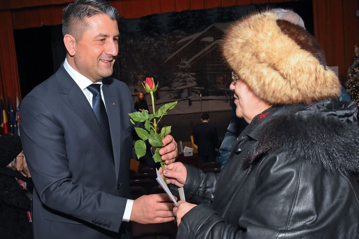 Seniorii Constanței, premiați, joi, la Casa de Cultură