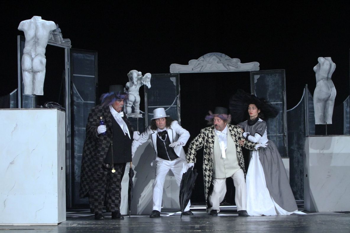 Îndrăgostiți de toate vârstele în spectacolele Teatrului de Stat Constanța