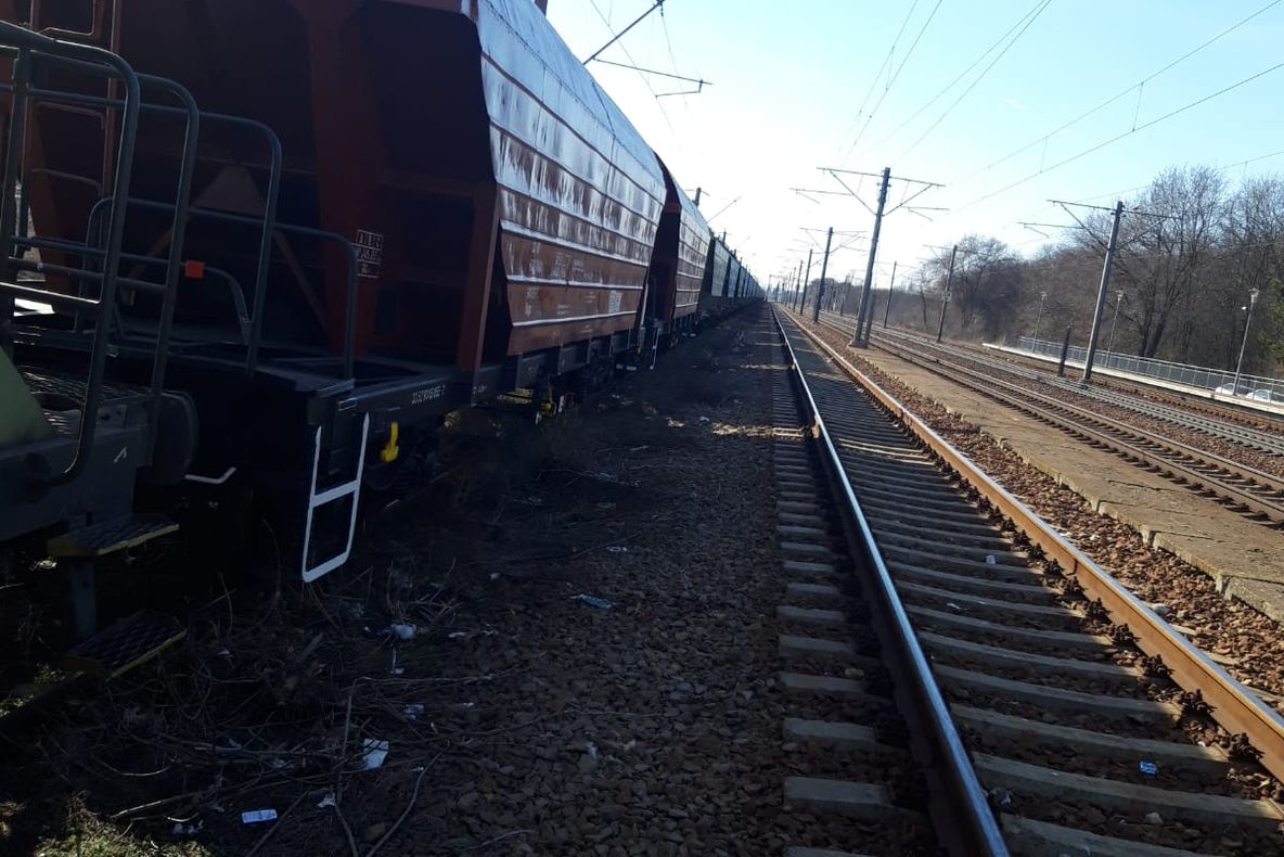 Fenomenul ”selfie” face victime! Un copil de 12 ani s-a electrocutat!