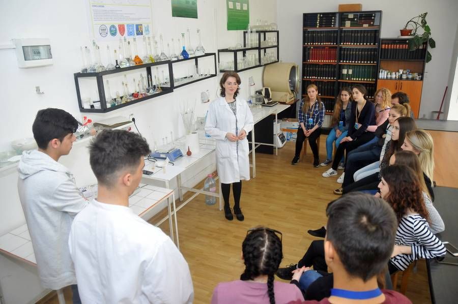 Universități din Marea Britanie și Olanda vin la World Education Fair. Când are loc târgul de facultăți