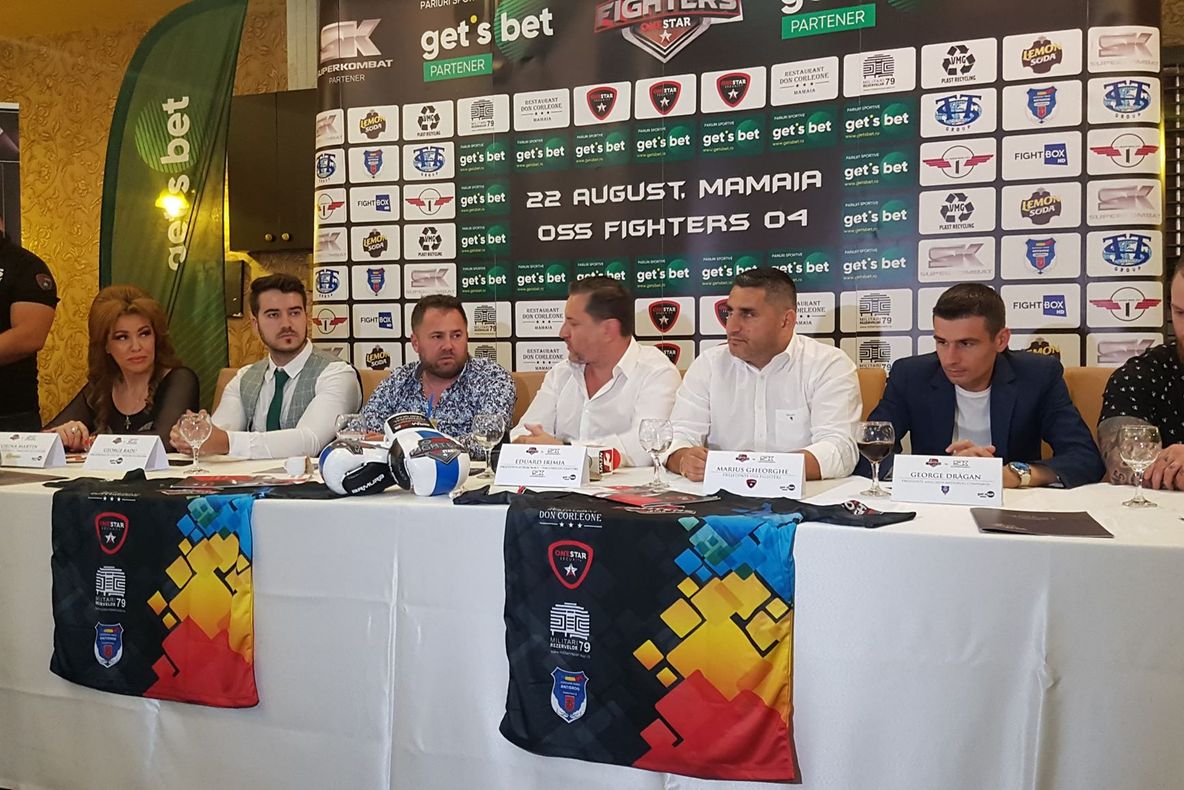      OSS Fighters Mamaia. Show total, noutăţi şi premiere