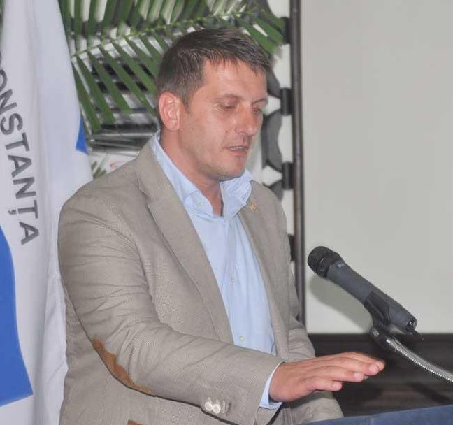 PNL cere schimbarea viceprimarului Dumitru Babu