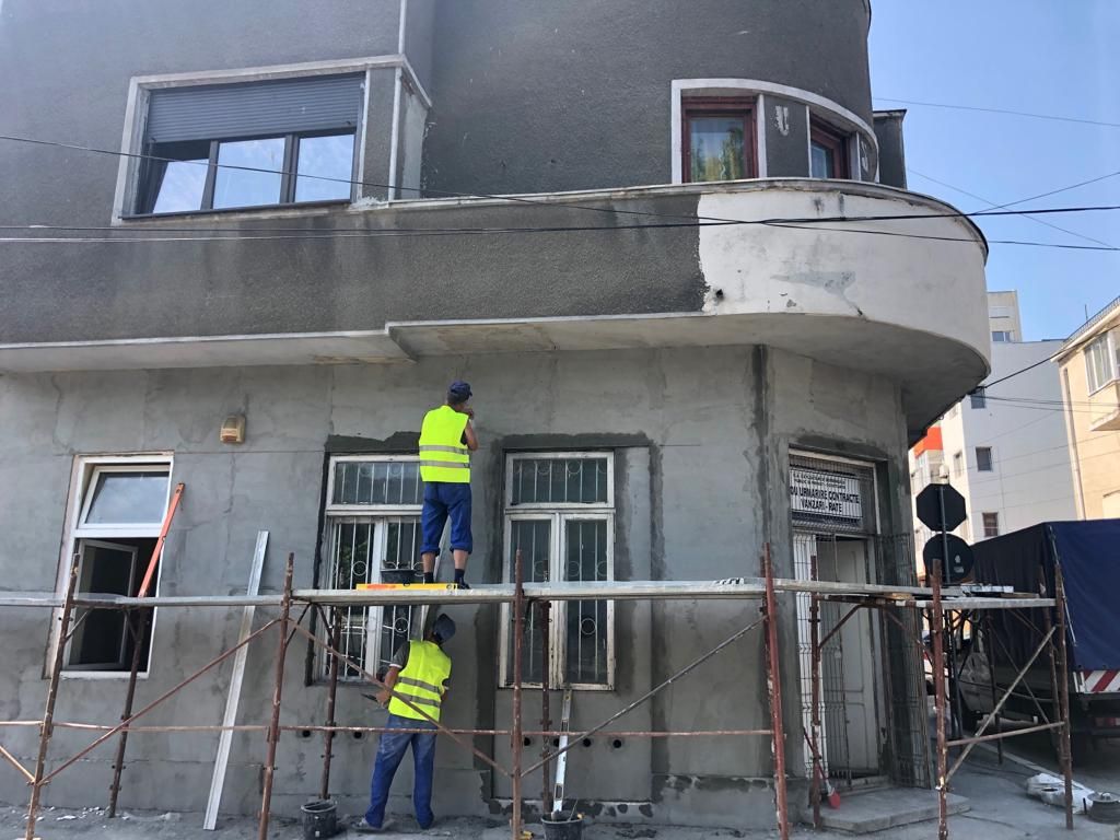 Primăria a început renovarea clădirilor din centrul Constanței