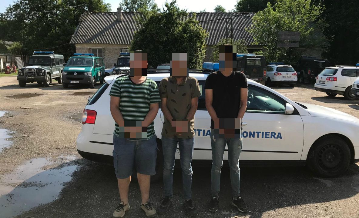 Trei cetățeni din Siria şi Irak, opriți la frontiera cu Bulgaria