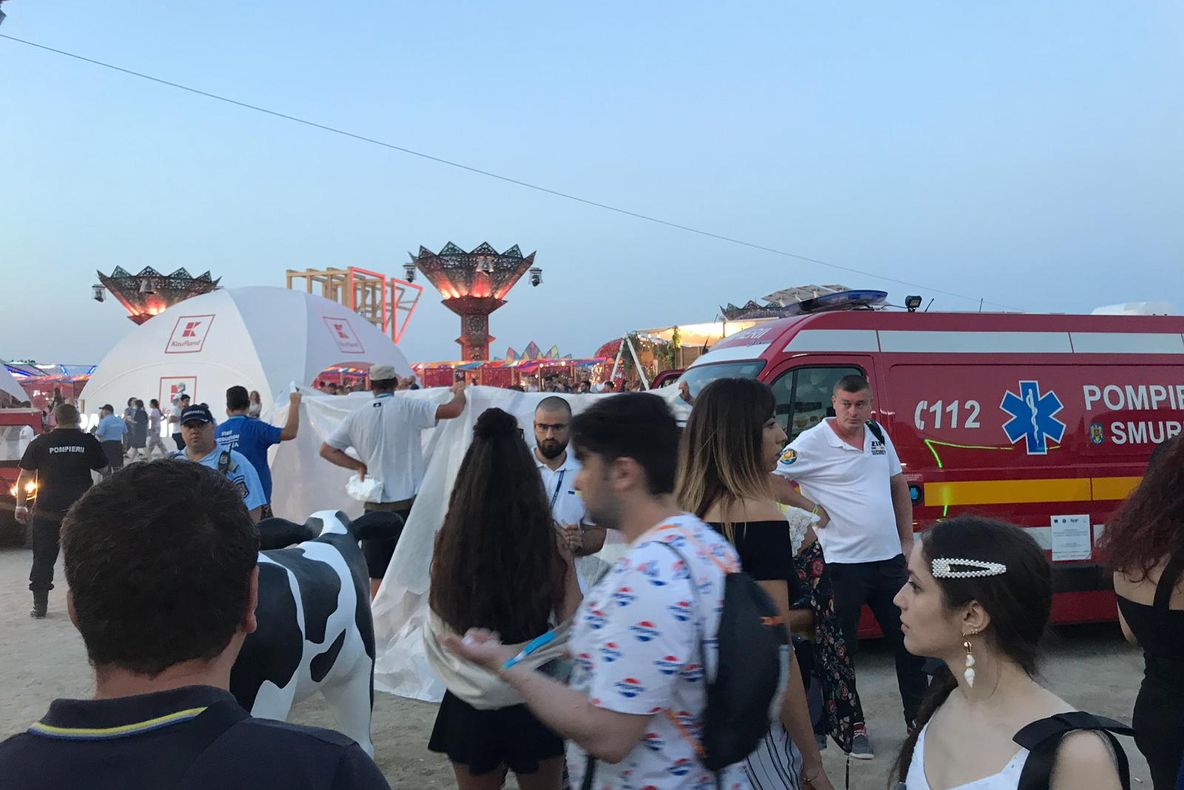 Anchetă a Poliției la Neversea după ce un bărbat a fost găsit mort