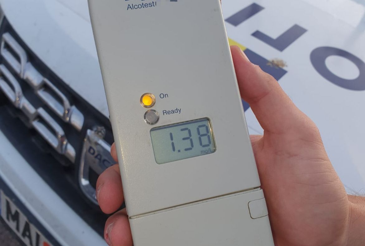 Pericol public pe străzile din Mihai Viteazu: prins cu o alcoolemie de peste 1,3 la mie