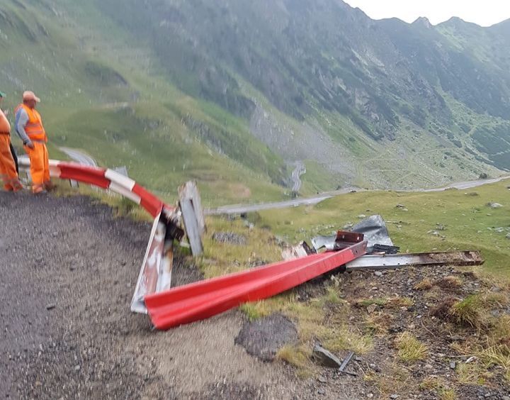 FOTO| Accident rutier la Mangalia. O persoană rănită