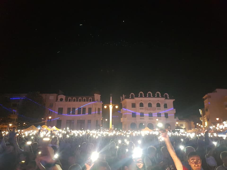 VIDEO| Voltaj și o mare de lume au aprins lumina în memoria Alexandrei, la Constanța