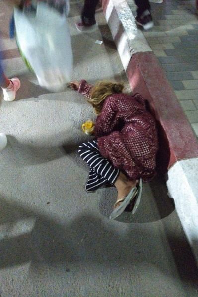 Dosare penale în cazul minorilor obligați să cerșească la Costinești