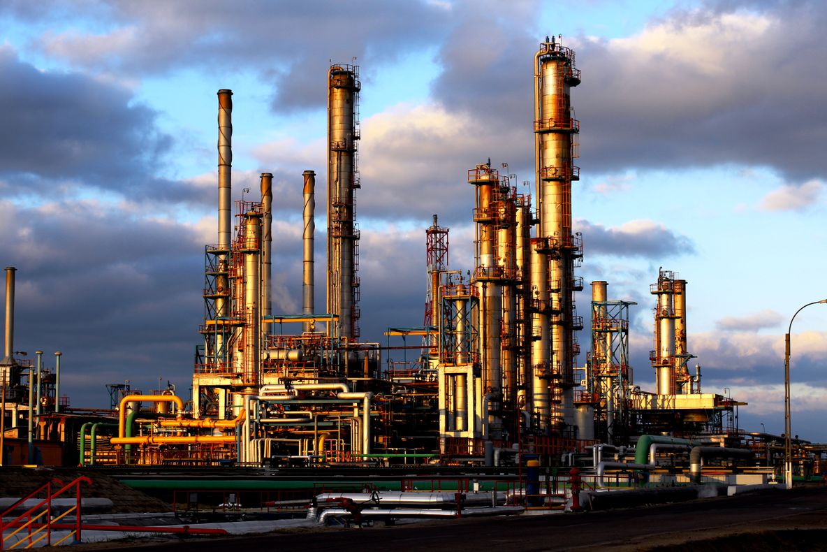 Rafinăria Petromidia la 40 de ani de la începerea funcționarii