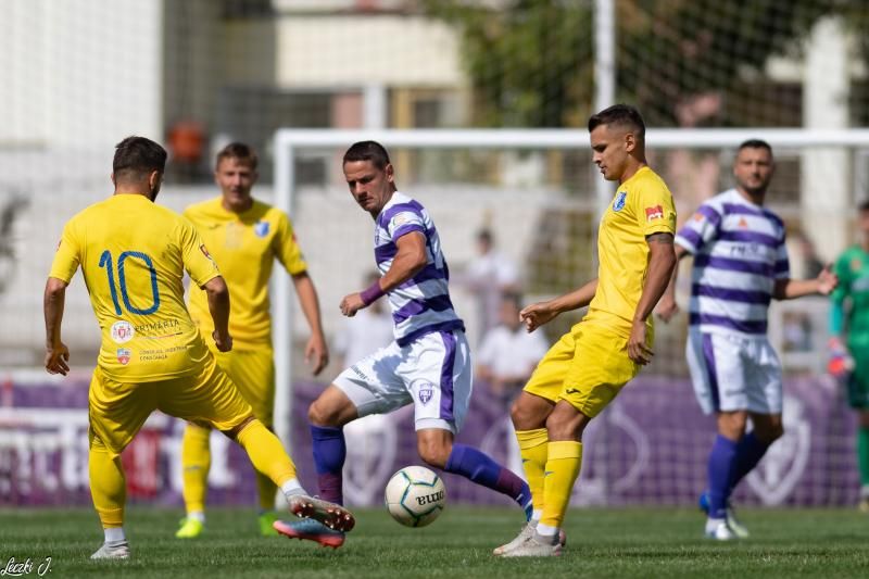 Au vrut puţin, s-au ales cu puţin. Farul a făcut egal la Timișoara