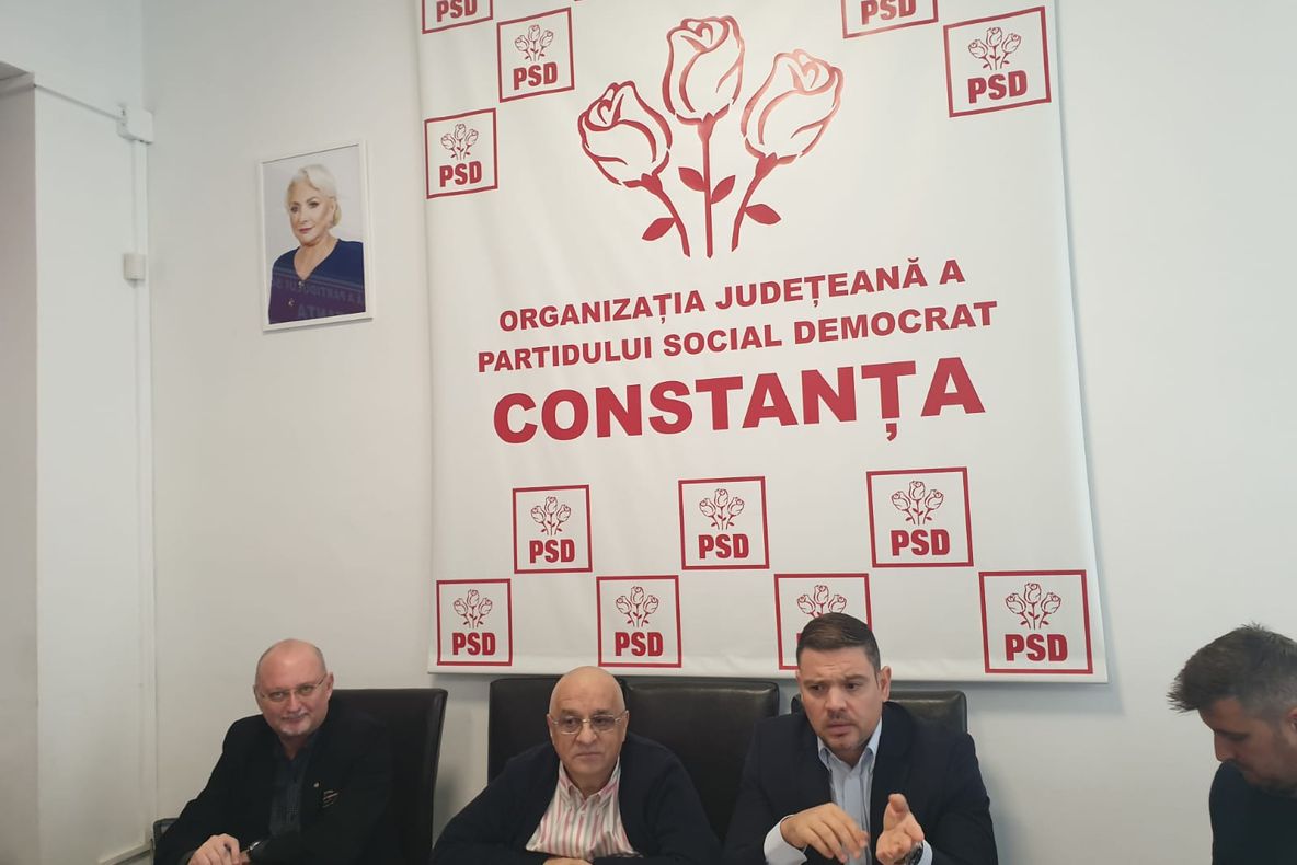 Liviu Dragnea înlocuit cu Viorica Dăncilă pe peretele de la PSD Constanța