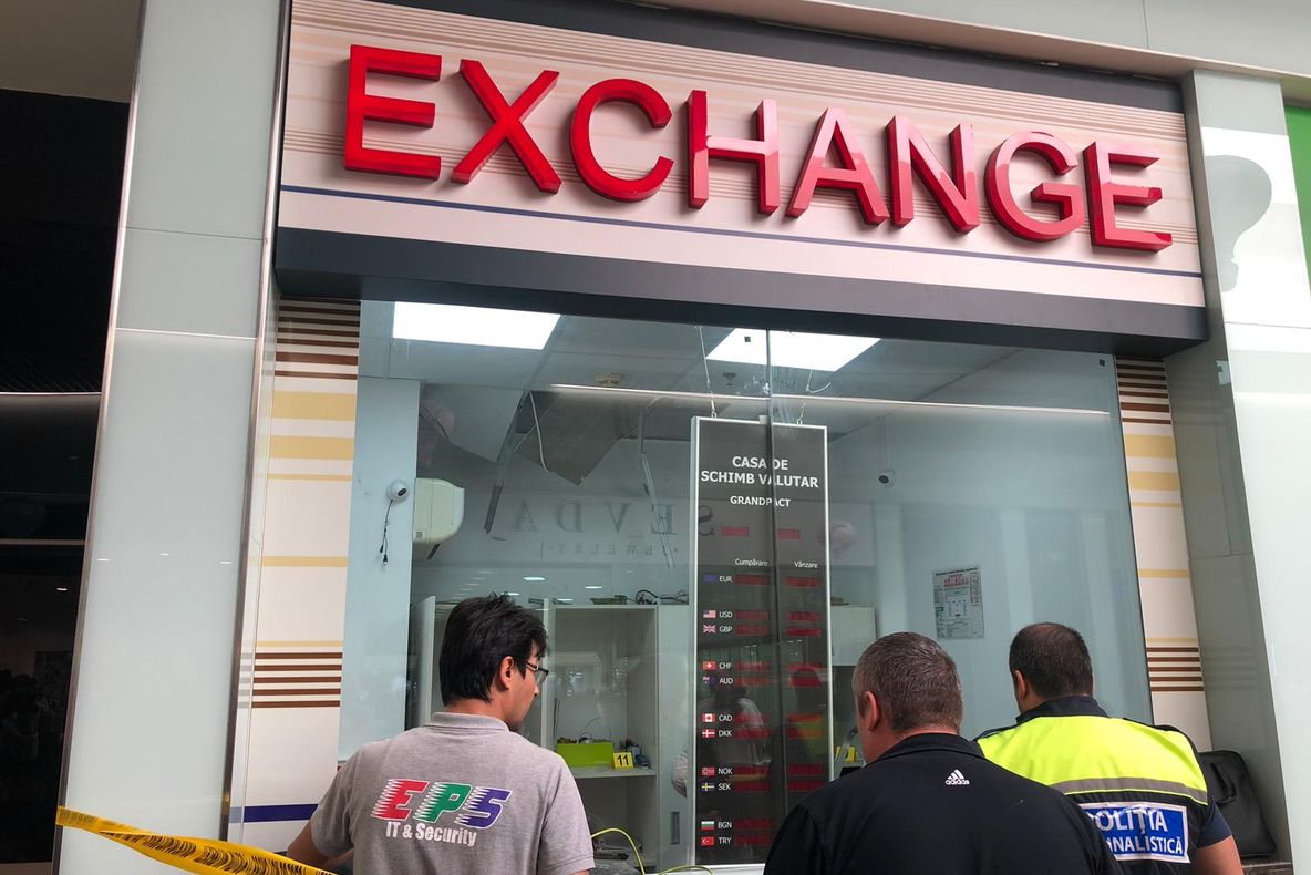 Jaful la casa de schimb valutar din Constanța: hoții au plecat cu 160.000 de euro