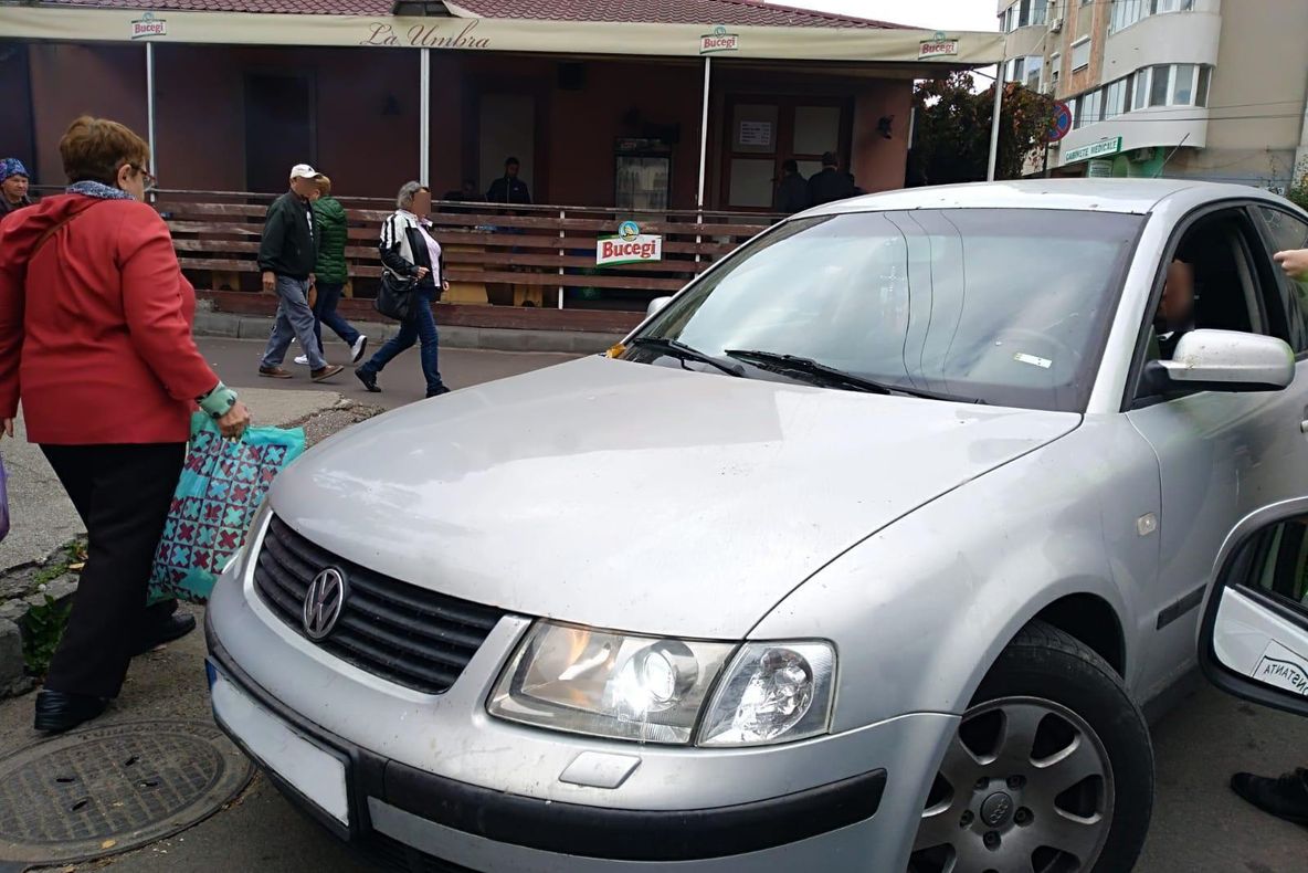 Amenzi pe bandă rulantă pentru șoferii care ignoră indicatorul „Accesul interzis”